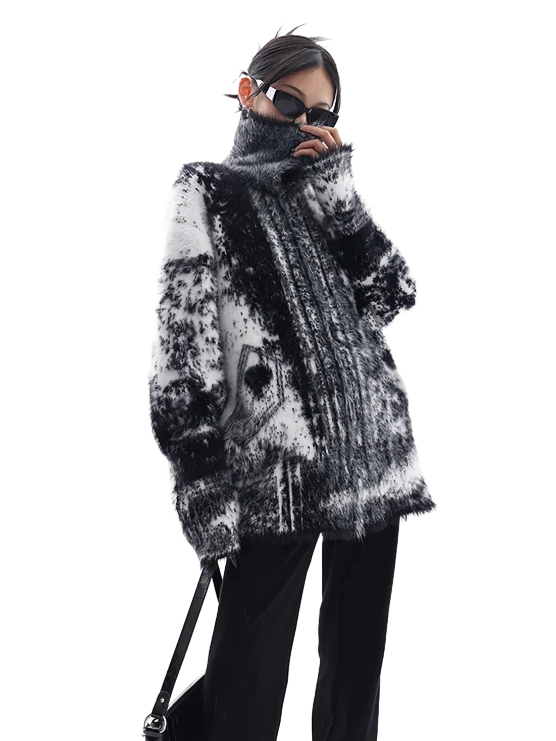 Abstract Monochrome Zip Up Knit Sweater