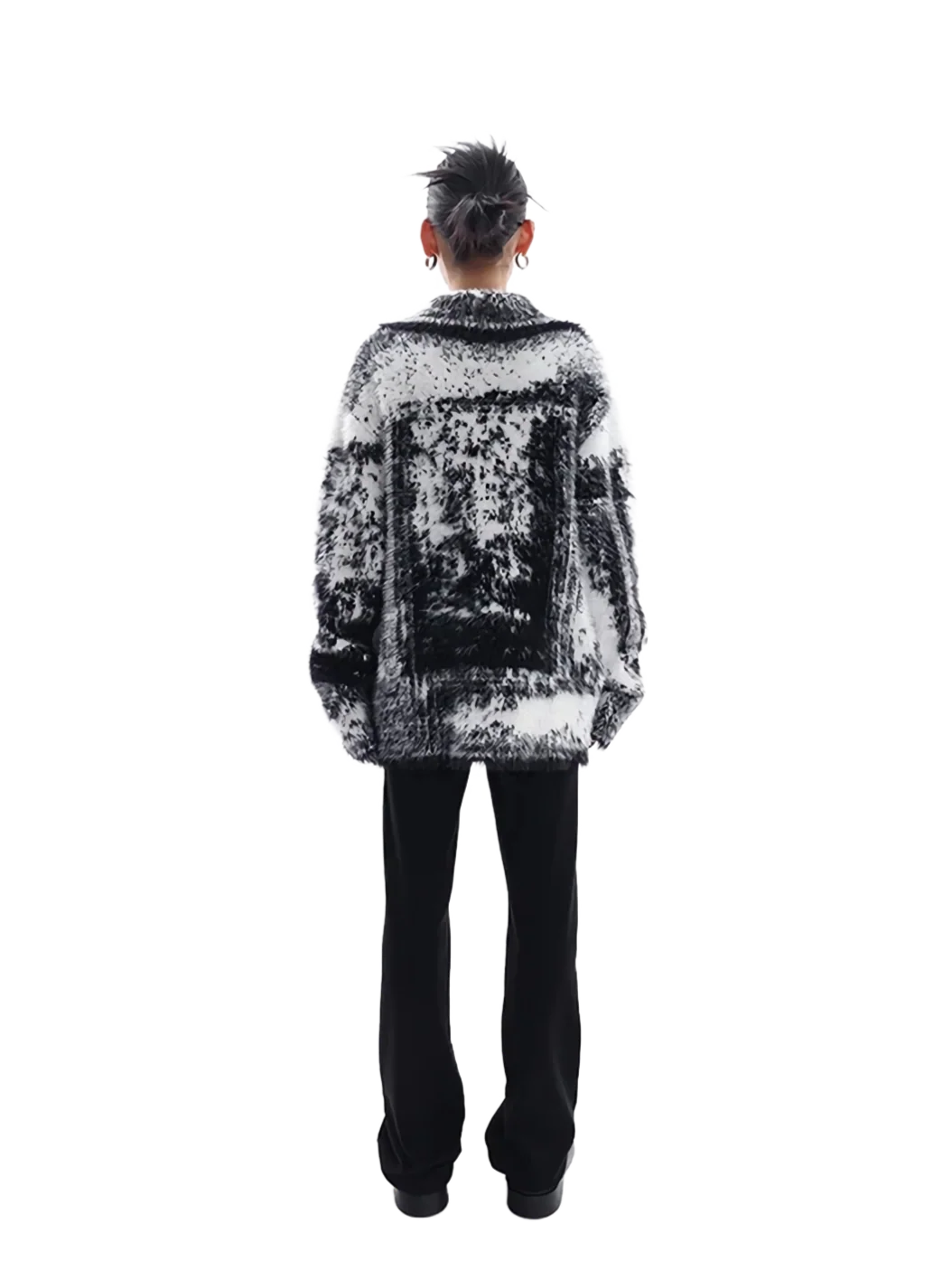 Abstract Monochrome Zip Up Knit Sweater - Image 5
