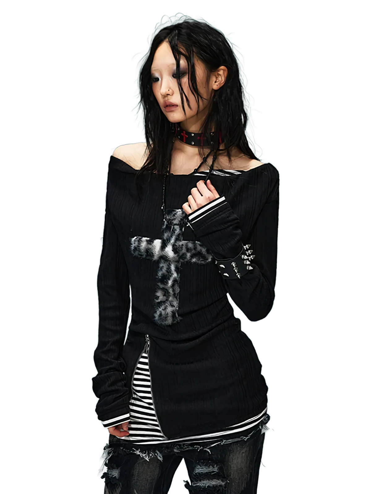'Abyss' Off-Shoulder Long Sleeve Top