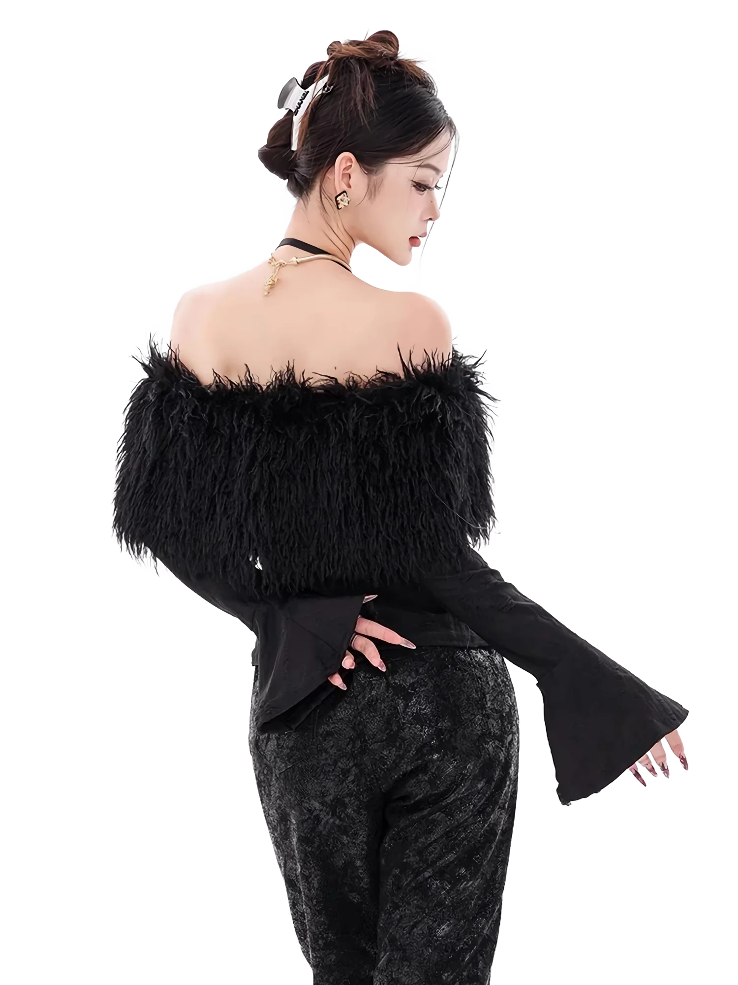 'Allure' Fur-Trimmed Off-Shoulder Top - Image 2