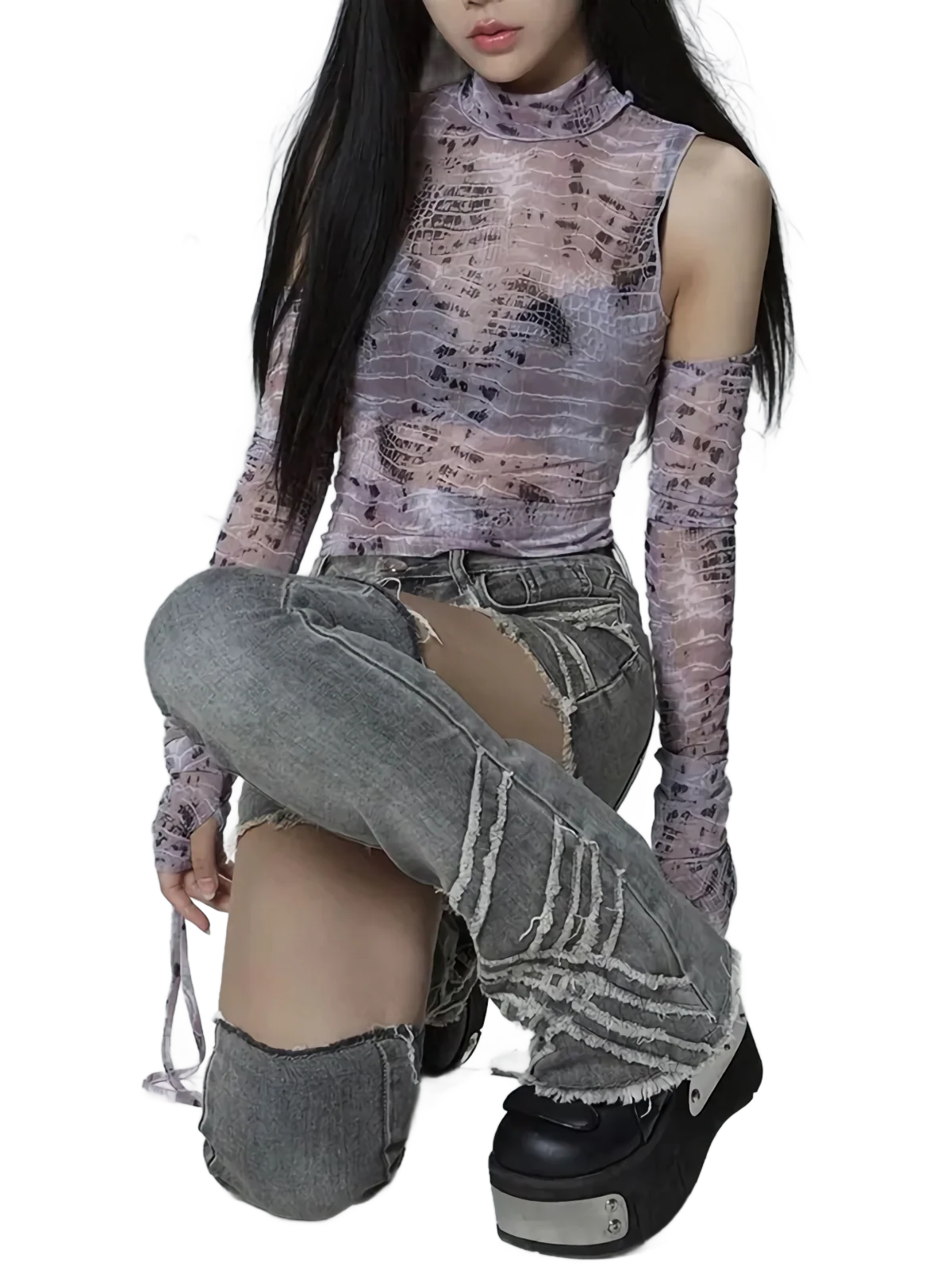 Etched Denim Shorts Set - Image 3