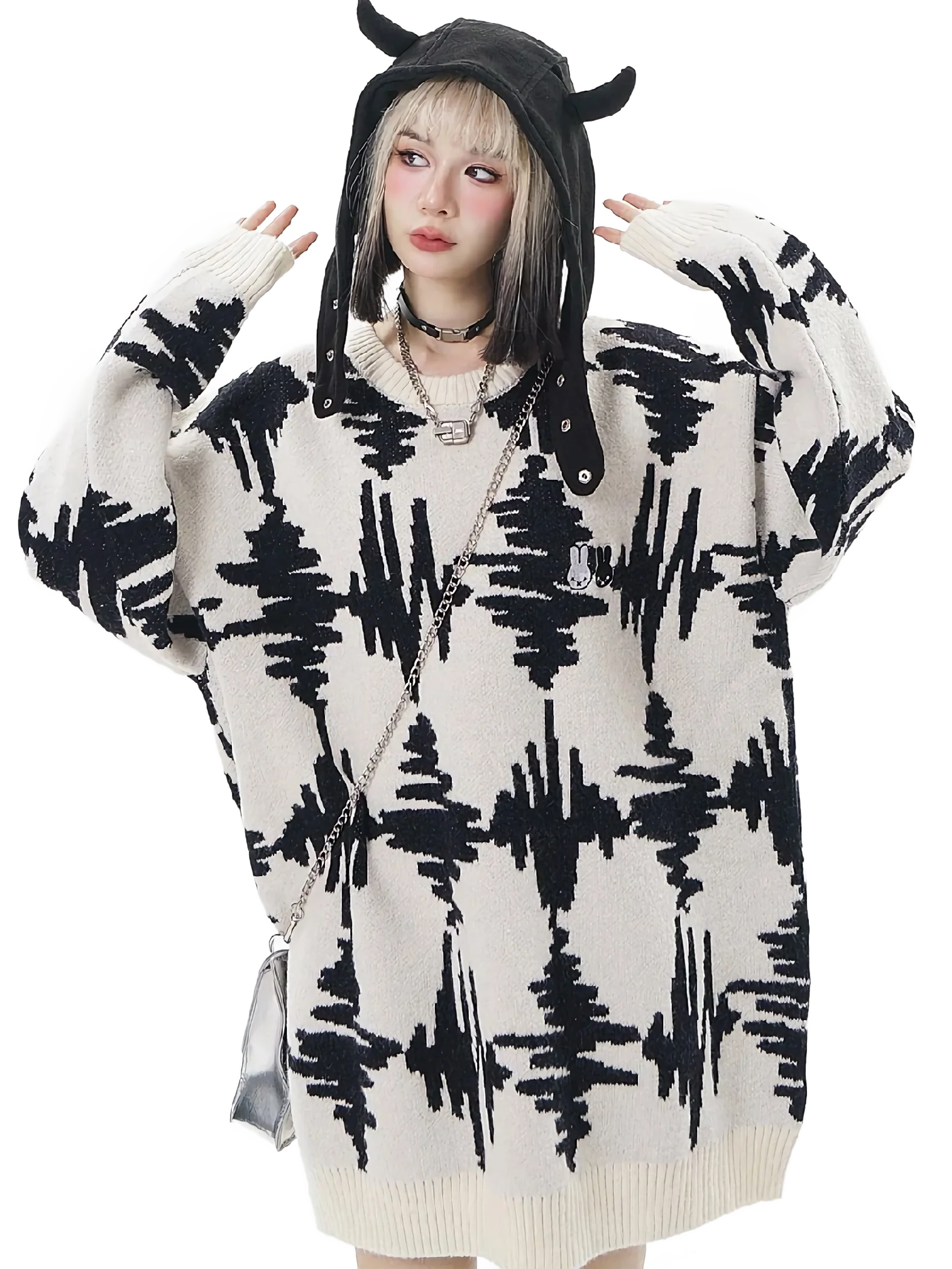 'Interference' Oversized Knit Sweater - Image 3