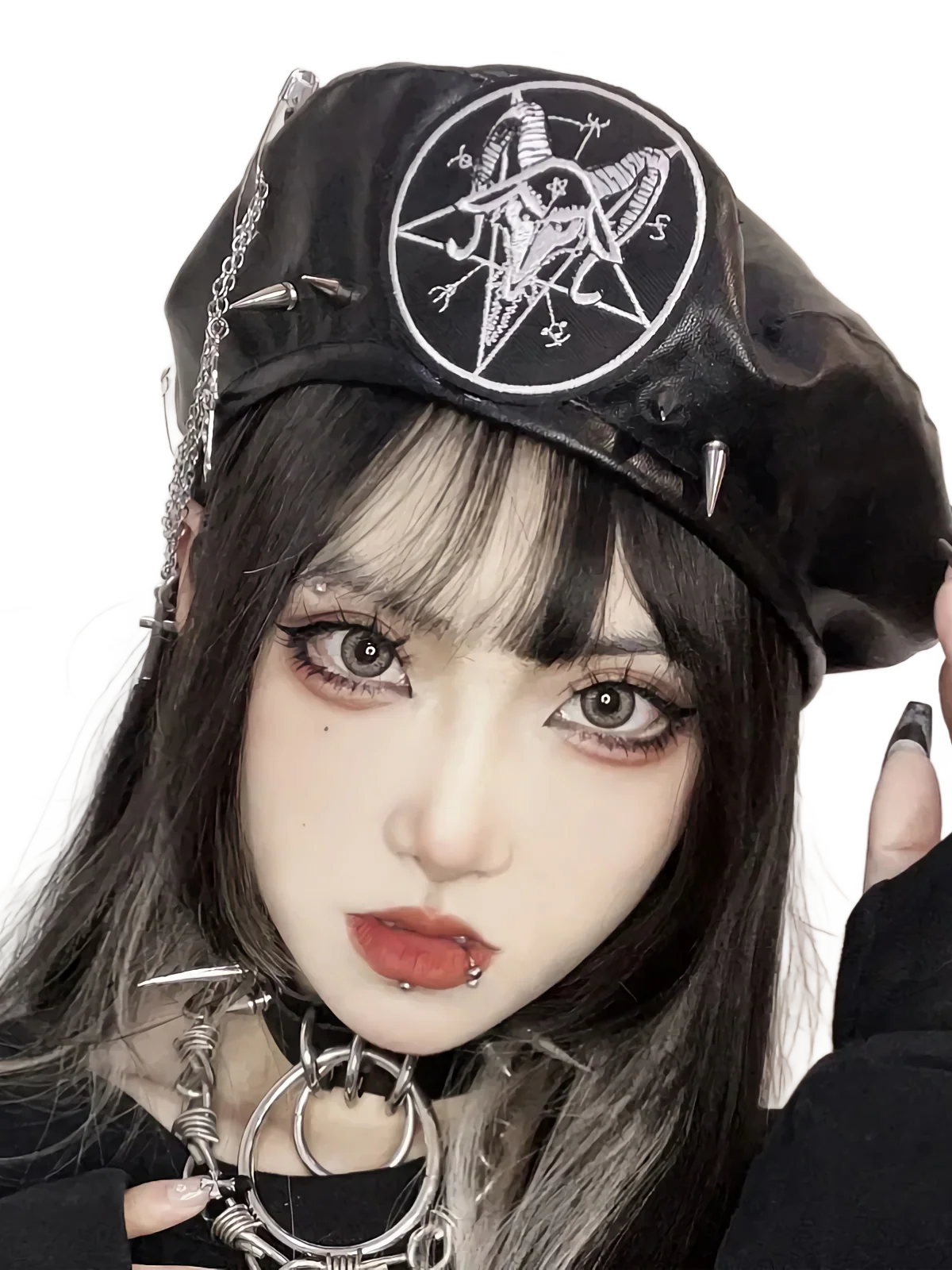 Punk Beret with Metal Chain and Cross Detail - Image 4