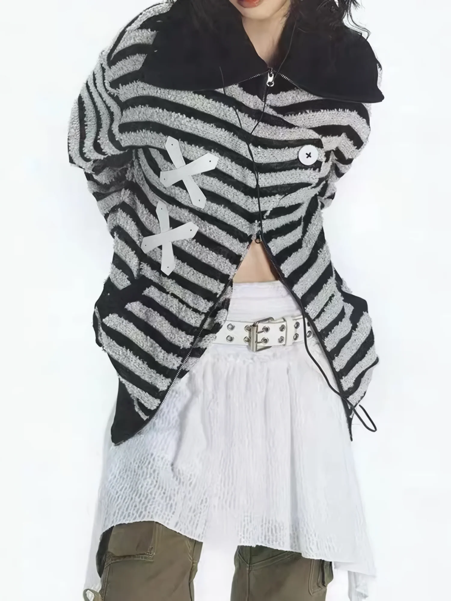 Striped Reflective Cross Hatch Knit Cardigan - Image 3