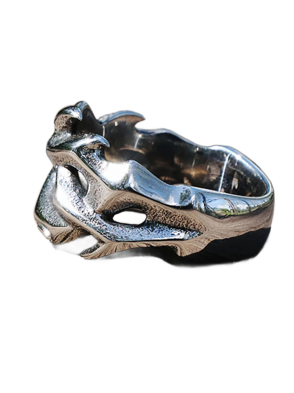 Thorn Embrace Metal Ring